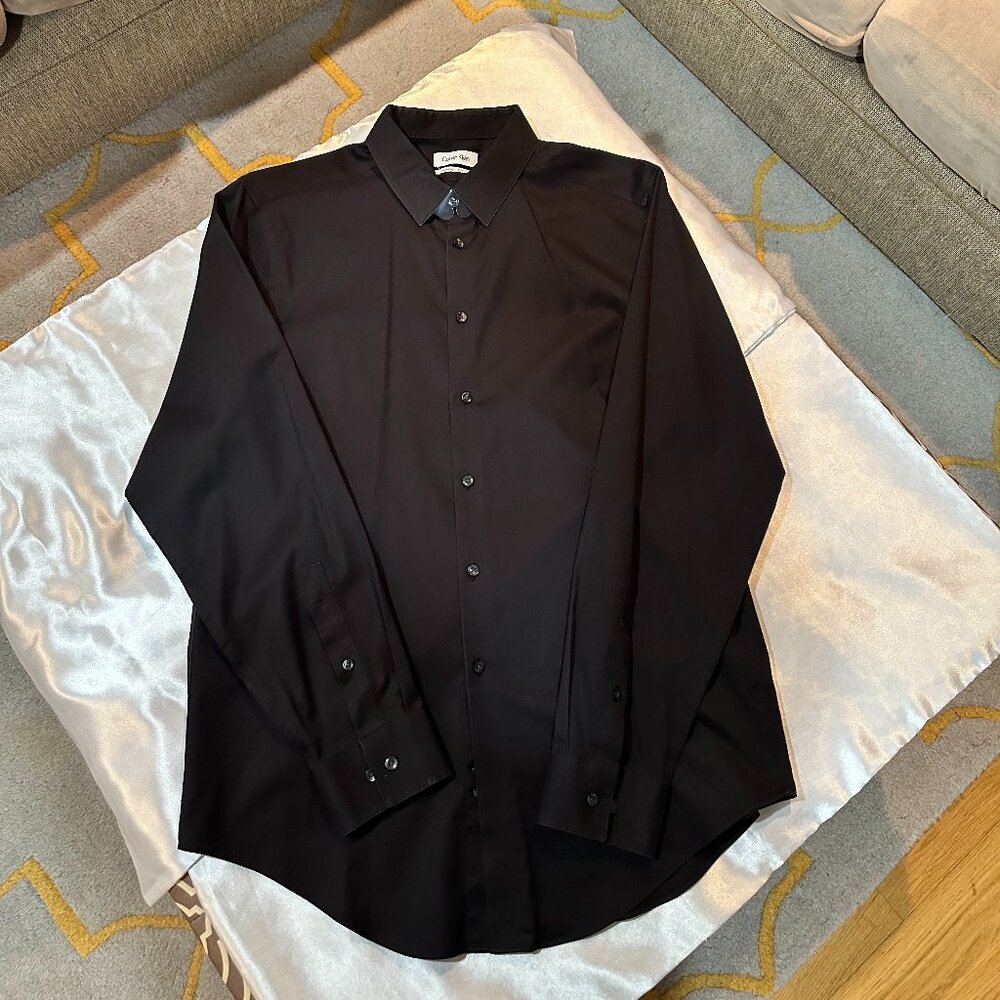 Calvin Klein Men’s Slim-Fit Black Cotton Dress Shirt Size L